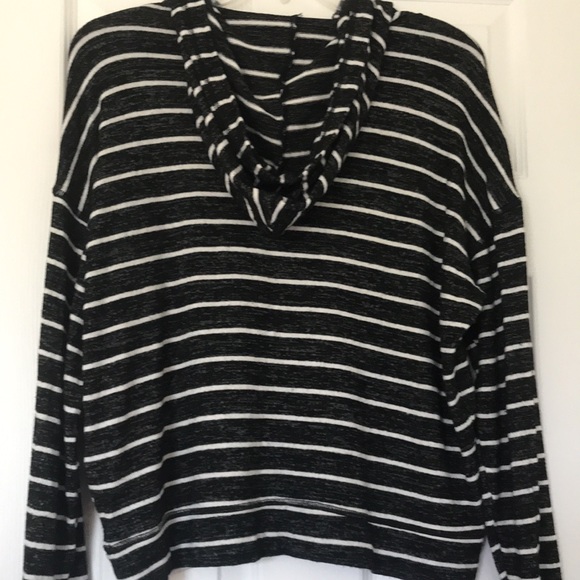 🥰AMERICAN EAGLE PLUSH STRIPED LONGSLEEVE🥰 - Picture 5 of 5